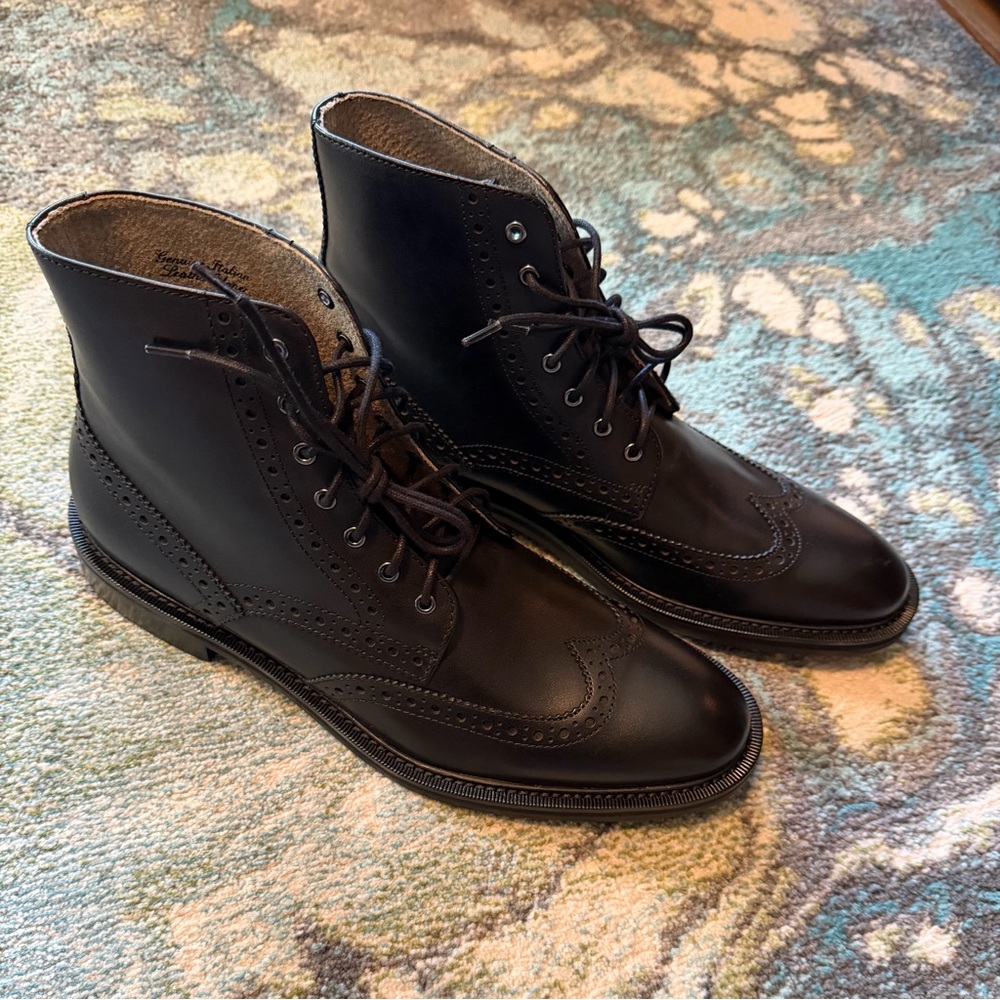 Banana Republic Men's Black Leather Brogue Wingtip Boots 9